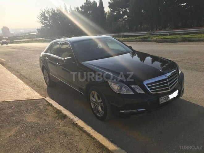 Mercedes E 300 2010, 60,000 km - 3.0 l - Bakı