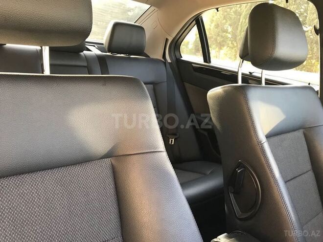 Mercedes E 300 2010, 60,000 km - 3.0 l - Bakı