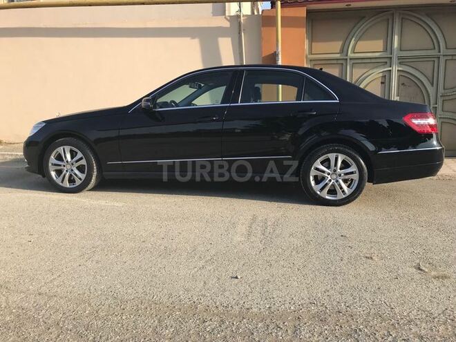 Mercedes E 300 2010, 60,000 km - 3.0 l - Bakı