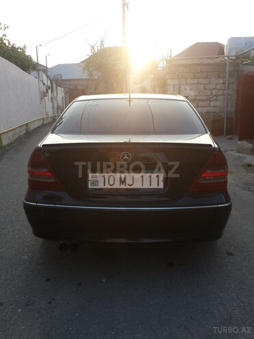 Mercedes C 320 2000, 296,000 km - 3.2 л - Bakı