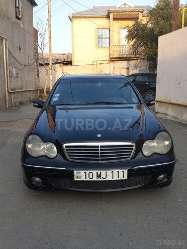 Mercedes C 320 2000, 296,000 km - 3.2 л - Bakı
