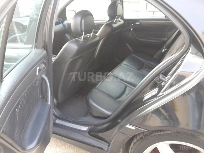 Mercedes C 320 2000, 296,000 km - 3.2 л - Bakı
