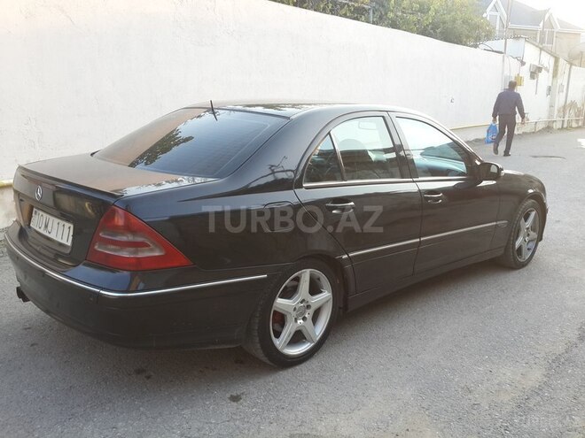 Mercedes C 320 2000, 296,000 km - 3.2 л - Bakı