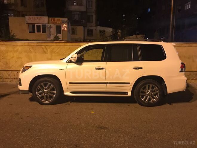Lexus LX 570 2010, 125,000 km - 5.7 л - Bakı