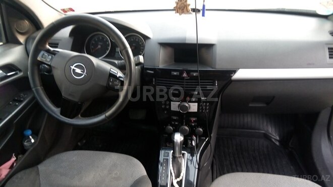 Opel Astra 2010, 18,745 km - 1.8 l - Bakı