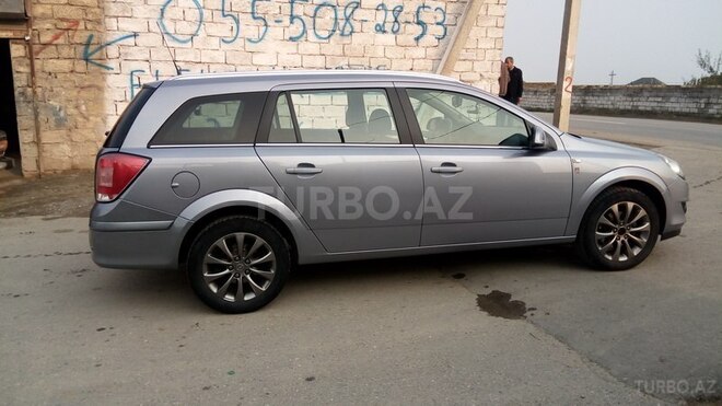 Opel Astra 2010, 18,745 km - 1.8 l - Bakı