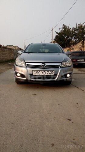 Opel Astra 2010, 18,745 km - 1.8 l - Bakı