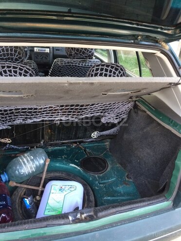 Volkswagen Golf 1996, 225,328 km - 2.0 l - Lənkəran