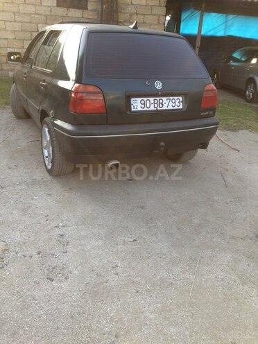 Volkswagen Golf 1996, 225,328 km - 2.0 l - Lənkəran
