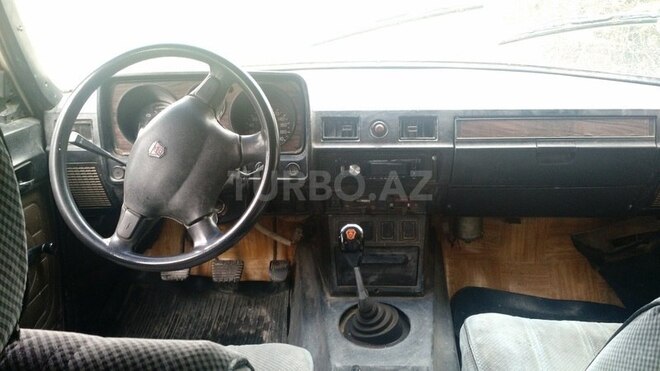GAZ 24 1992, 205,000 km - 2.4 l - Şirvan