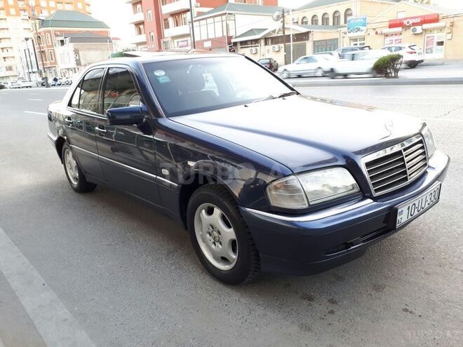 Mercedes C 240 1998, 140,000 km - 2.4 л - Bakı