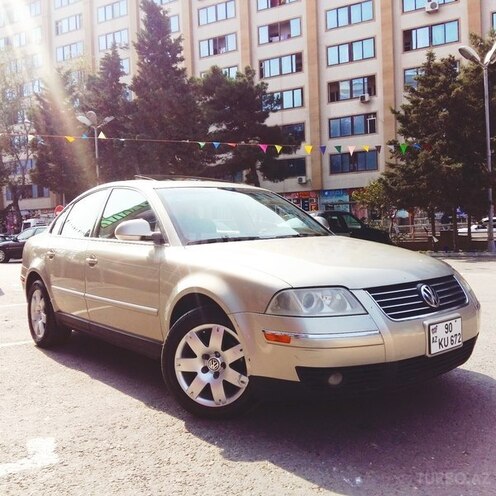 Volkswagen Passat 2004, 274,000 km - 1.8 l - Bakı