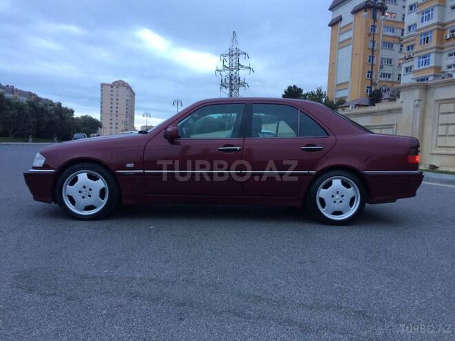 Mercedes C 240 1998, 230,000 km - 2.4 l - Bakı