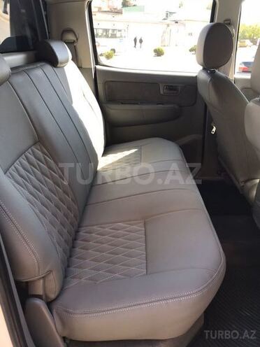 Toyota Hilux 2010, 76,000 km - 2.5 l - Bakı