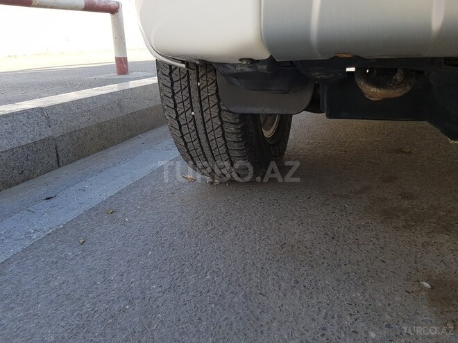 Toyota Hilux 2010, 76,000 km - 2.5 l - Bakı