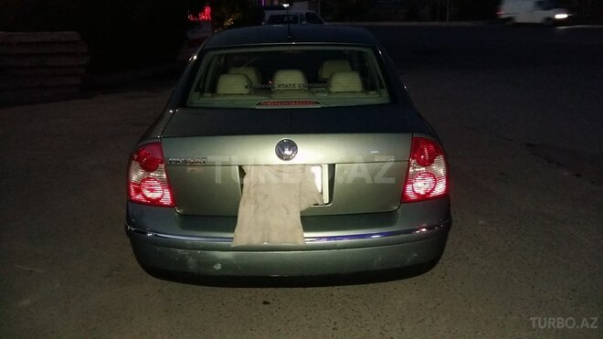 Volkswagen Passat 2002, 263,355 km - 1.8 л - Bakı
