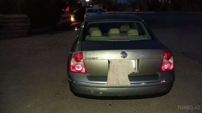 Volkswagen Passat 2002, 263,355 km - 1.8 л - Bakı