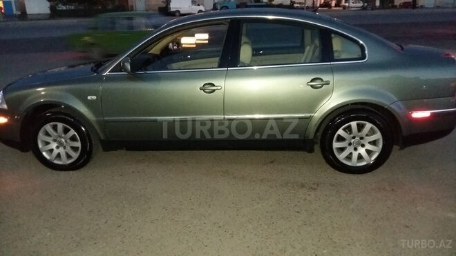 Volkswagen Passat 2002, 263,355 km - 1.8 л - Bakı
