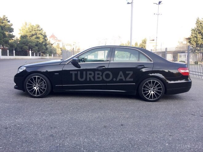 Mercedes E 350 2009, 180,000 km - 3.5 l - Bakı