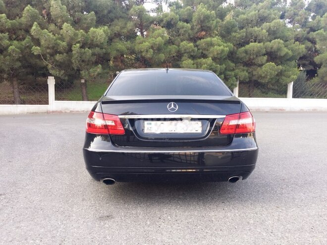 Mercedes E 350 2009, 180,000 km - 3.5 l - Bakı