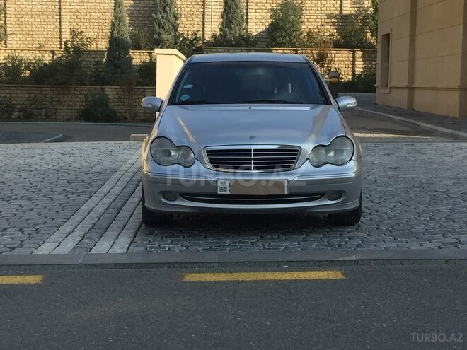 Mercedes C 200 2000, 297,800 km - 2.0 l - Bakı