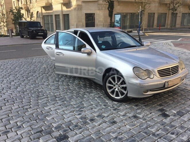 Mercedes C 200 2000, 297,800 km - 2.0 l - Bakı