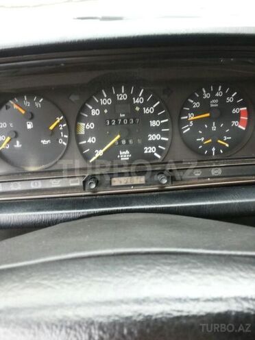 Mercedes 190 1991, 327,000 km - 2.0 l - Bakı