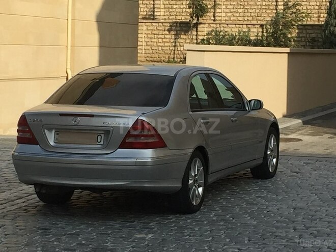 Mercedes C 200 2000, 297,800 km - 2.0 l - Bakı