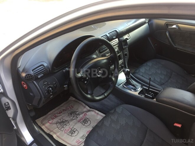 Mercedes C 200 2000, 297,800 km - 2.0 l - Bakı
