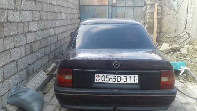 Opel Vectra 1991, 325,060 km - 2.0 l - Bakı