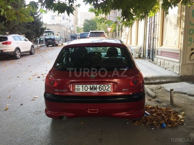 Peugeot 206 2004, 175,000 km - 1.4 l - Bakı