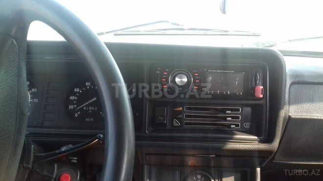LADA (VAZ) 2107 2010, 81,855 km - 1.6 л - Salyan