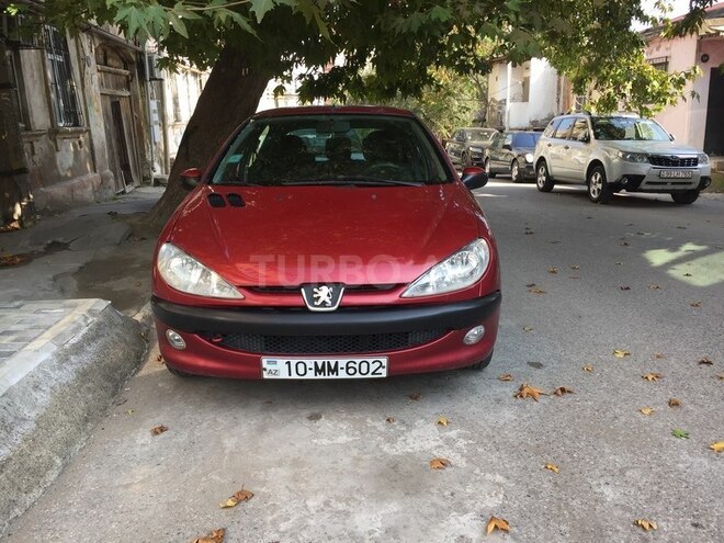 Peugeot 206 2004, 175,000 km - 1.4 l - Bakı