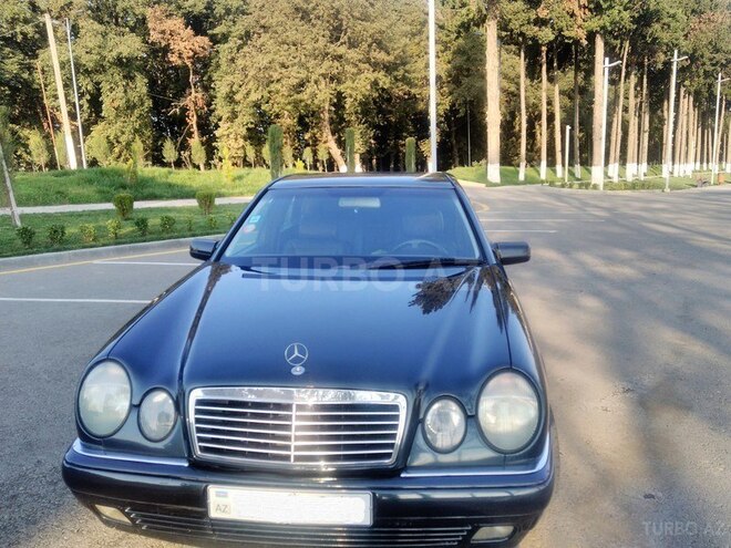 Mercedes E 240 1999, 235,000 km - 2.6 л - Bakı