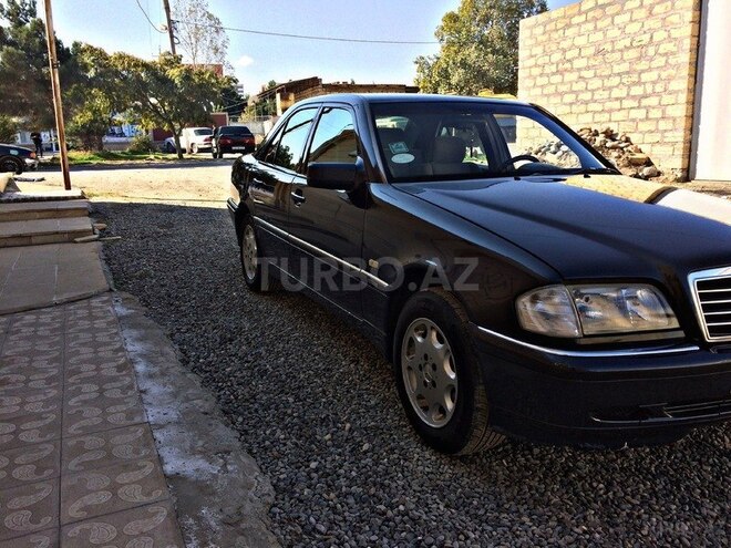 Mercedes C 180 1997, 208,000 km - 1.8 l - Gəncə