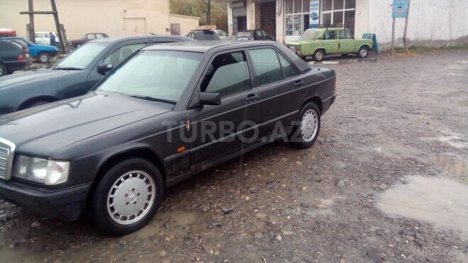 Mercedes 190 1988, 400,000 km - 2.0 l - Bakı