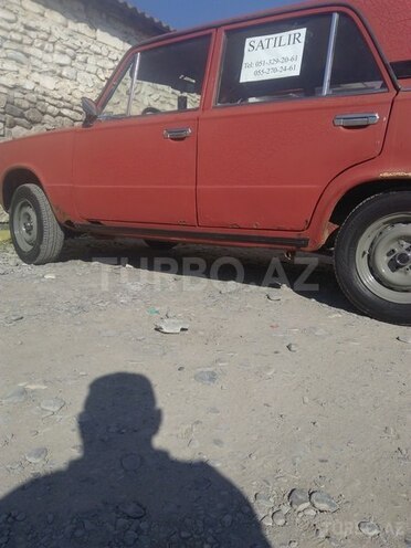 LADA (VAZ) 21011 1983, 255,000 km - 1.2 l - Ucar