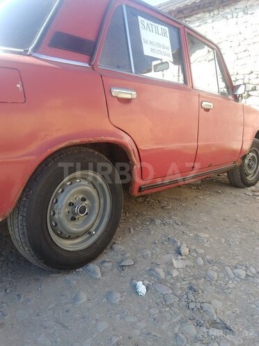 LADA (VAZ) 21011 1983, 255,000 km - 1.2 l - Ucar