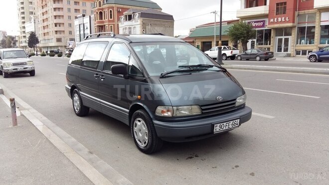 Toyota Previa 1990, 280,000 km - 1.8 l - Bakı