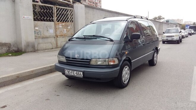 Toyota Previa 1990, 280,000 km - 1.8 l - Bakı