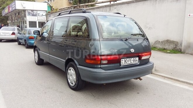 Toyota Previa 1990, 280,000 km - 1.8 l - Bakı