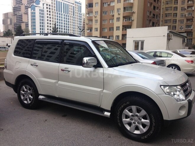 Mitsubishi Pajero 2008, 158,000 km - 3.0 l - Bakı