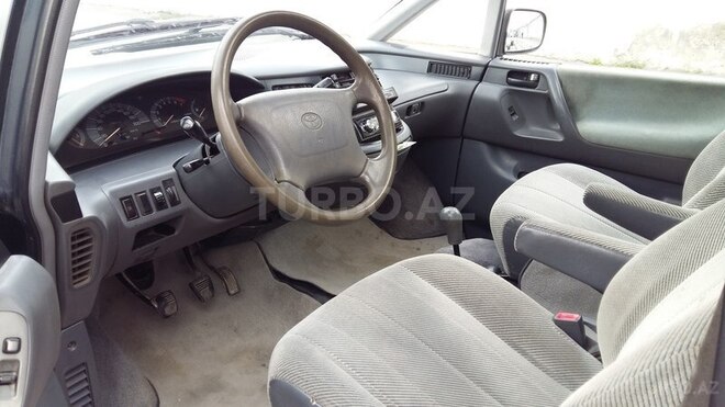 Toyota Previa 1990, 280,000 km - 1.8 l - Bakı
