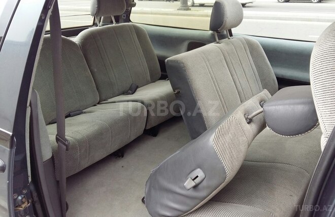 Toyota Previa 1990, 280,000 km - 1.8 l - Bakı