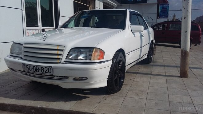 Mercedes C 180 1995, 230,000 km - 1.8 l - Sumqayıt
