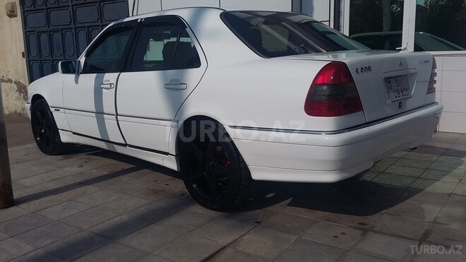 Mercedes C 180 1995, 230,000 km - 1.8 l - Sumqayıt