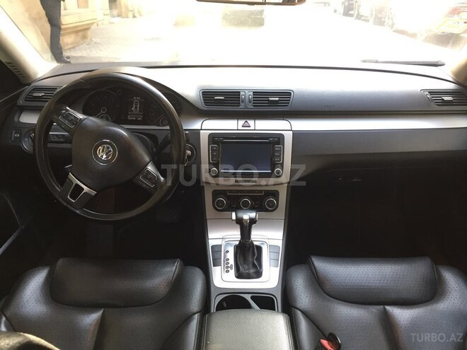 Volkswagen Passat 2010, 120,000 km - 2.0 l - Bakı