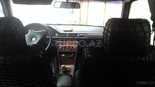 Mercedes E 280 1992, 360,124 km - 2.8 l - Xırdalan