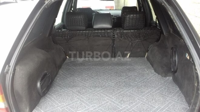 Mercedes E 280 1992, 360,124 km - 2.8 l - Xırdalan