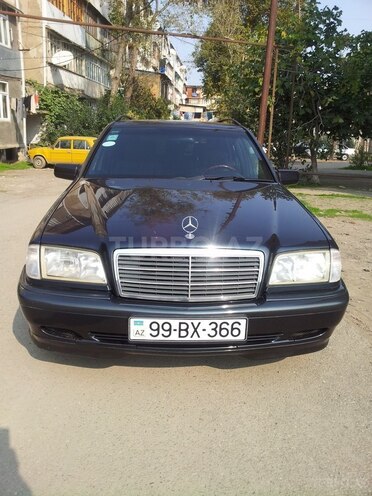 Mercedes C 220 1999, 295,000 km - 1.8 l - Gəncə